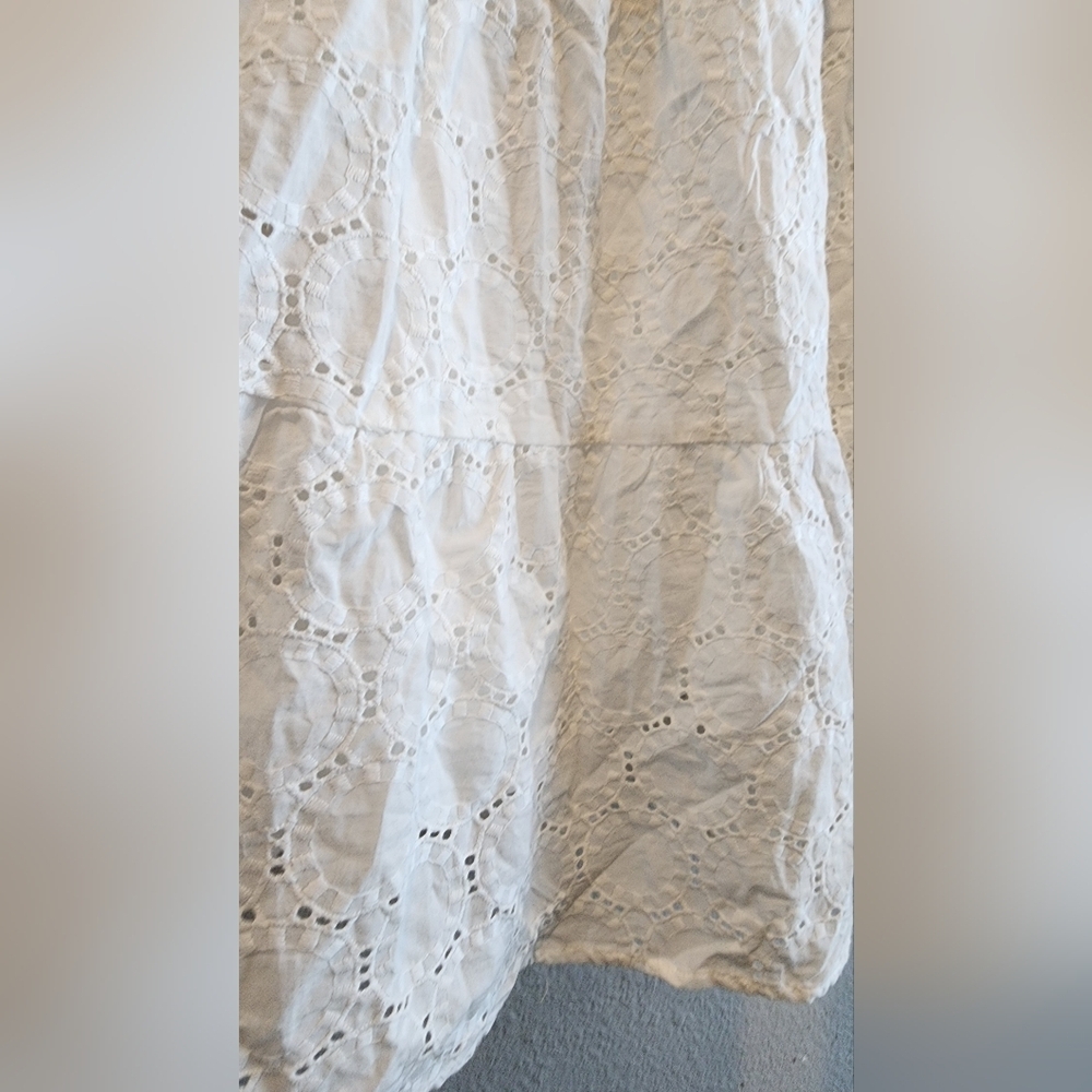 BARDOT by REVOLVE SOPHIA EYELET FABRIC OFF SHOULDERS MINO DRESS FULL LINED LARGE - Picture 13 of 14